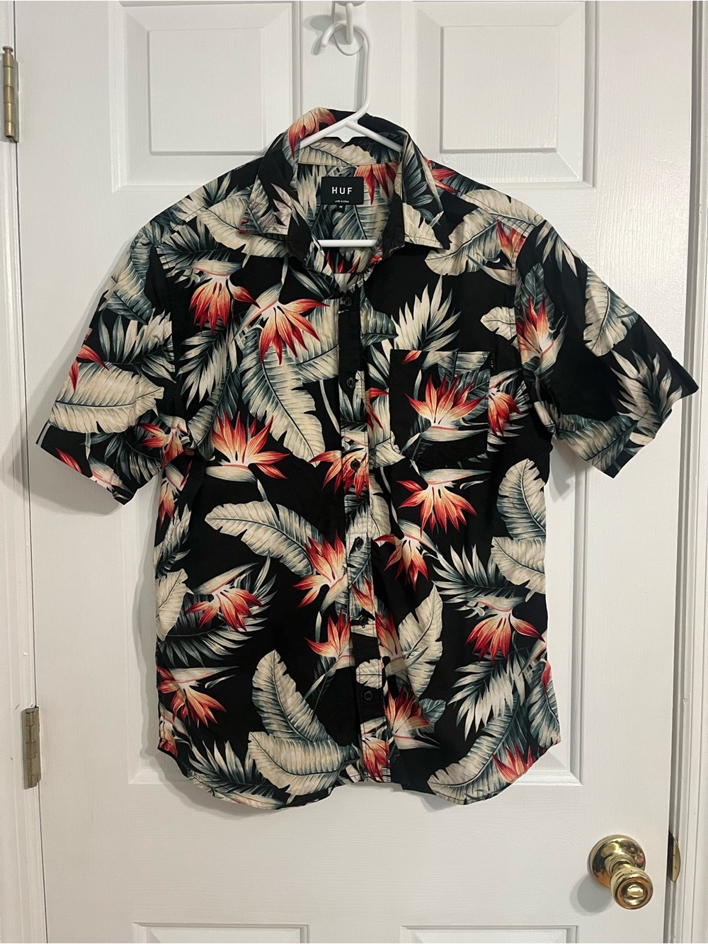 HUF Men's Tropical Print Button Down - Medium